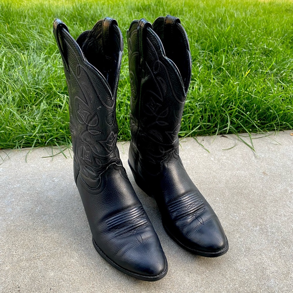 Ariat Heritage R Toe Western Boot size 8